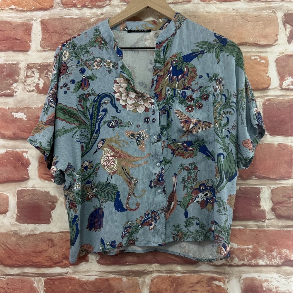 T Tahari Top Womens S Blue Multicolor Boho Floral Birds Butterflies Nature Shirt